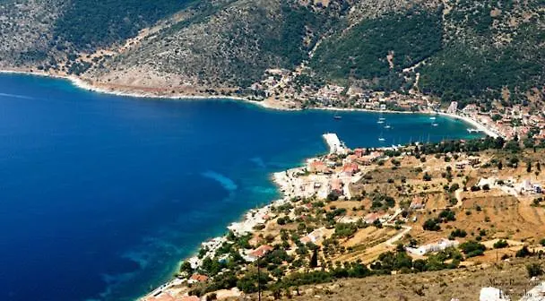 アパート Evangelia