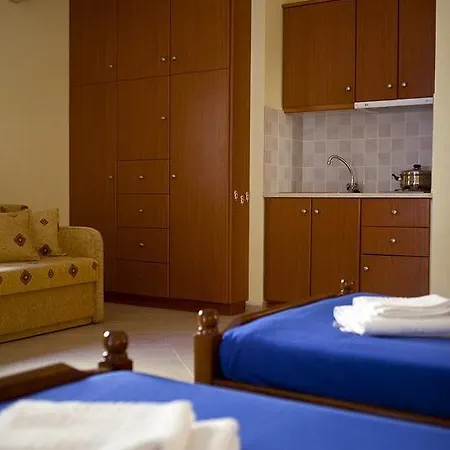 伊瓦格利亚公寓 Agia Efimia