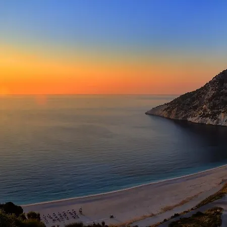 伊瓦格利亚公寓 公寓 *