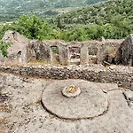 Evangelia דירה